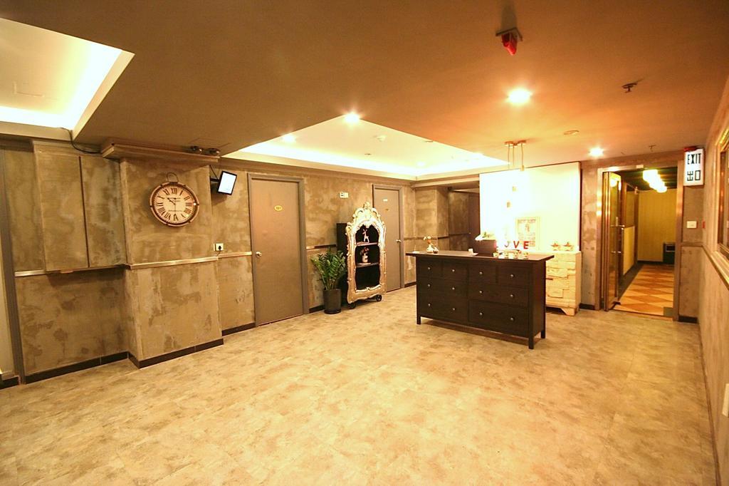 S3 Hotel Hong Kong Exterior foto